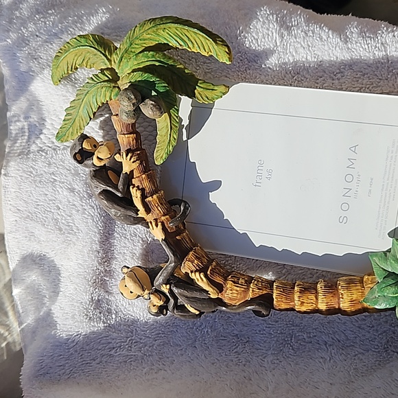 Sonoma life and style monkey picture frame - Picture 3 of 4